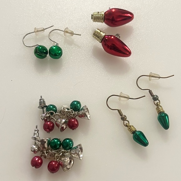 4 Vintage Sets of Holiday Christmas Jingle Bells Lights Dangle Drop Earrings - Picture 15 of 16